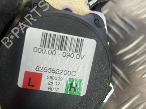 rear-right-seatbelt-dacia-sandero-ii-2012-24661866 main image