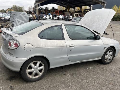 Front bumper RENAULT MEGANE I Coach (DA0/1_) 1.6 16V (DA0B, DA04, DA11) | BP23791827C7 