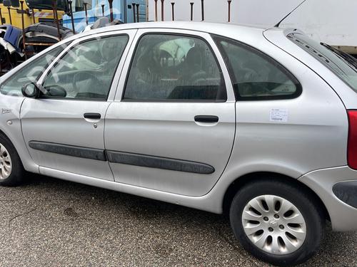 Left headlight CITROËN XSARA PICASSO (N68) 2.0 HDi | BP30762207C28 