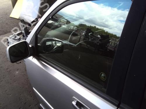 Dør rude ventre foran NISSAN X-TRAIL I (T30) 2.2 dCi 4x4 (136 hp) 20947398