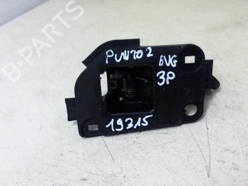 Used Front left interior door handle Front left interior door handle 20948810 20948810