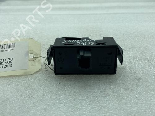Used Warning switch Warning switch DACIA SANDERO II 1.0 SCe 75 (B8JC, B8JD, B8NC) (73 hp) 20962297 20962297