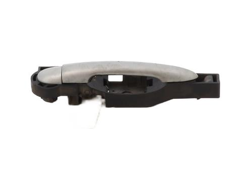 Used Rear left exterior door handle RENAULT CLIO III (BR0/1, CR0/1) 1.5 dCi (C/BR0G, C/BR1G) (68 hp) 27174291