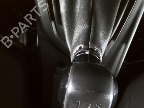 Gear lever PEUGEOT 208 II (UB_, UP_, UW_, UJ_) 1.2 PureTech 75 | BP25124374M90 