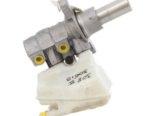 Used Brake master cylinder PEUGEOT 308 II (LB_, LP_, LW_, LH_, L3_) 1.5 BlueHDi 130 (131 hp) 24523243
