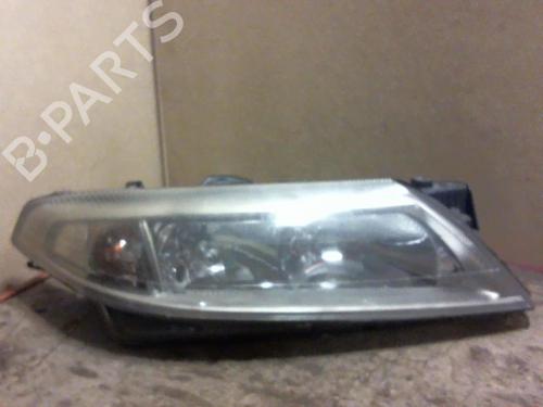 Used Right headlight RENAULT LAGUNA II (BG0/1_) 1.9 dCi (BG08, BG0G) (120 hp) 24368121