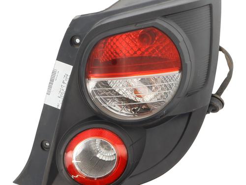 Used Right taillight CHEVROLET AVEO Hatchback (T300) 1.3 D (75 hp) 20956269