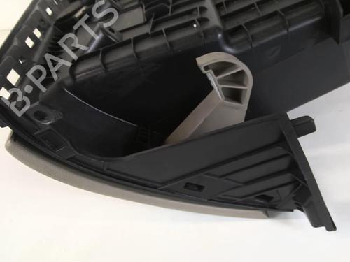 Used Glove box Glove box RENAULT MEGANE III Hatchback (BZ0/1_, B3_) 1.9 dCi (BZ0N, BZ0J) (131 hp) 20956061 20956061