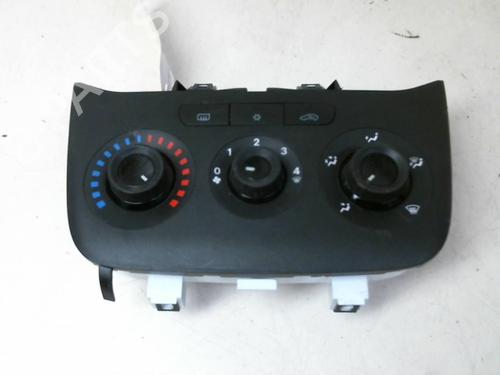 Climate control FIAT GRANDE PUNTO (199_) 1.3 D Multijet | BP20939642I5