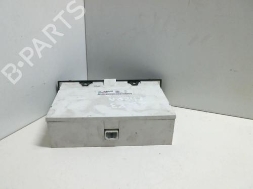 Used Display monitor NISSAN MICRA III (K12) 1.2 16V (65 hp) 22020956