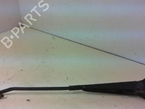 Braccio tergicristallo posteriore VW CADDY II Box Body/MPV (9K9A) 1.9 TDI (90 hp) 27545032