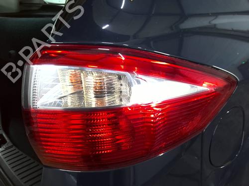 Used Right taillight Right taillight 37739747 37739747