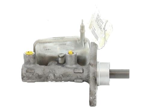 brake-master-cylinder-dacia-sandero-2008-27266055 main image