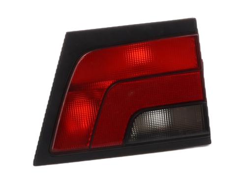 Used Right tailgate light Right tailgate light PEUGEOT 806 (221) 2.1 td 12V (109 hp) 20966338 20966338