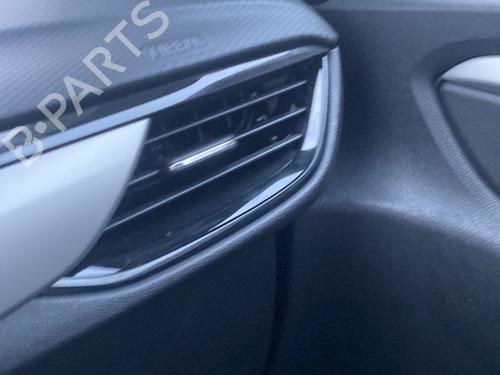Used Air vent OPEL CORSA F (P2JO) 1.2 (68) (75 hp) 30750730