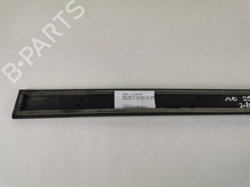 Used Door moulding trim OPEL ZAFIRA / ZAFIRA FAMILY B (A05) 1.7 CDTI (M75) (125 hp) 22025174