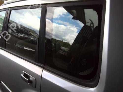 Used Rear left quarter glass NISSAN X-TRAIL I (T30) 2.2 dCi 4x4 (136 hp) 20947399