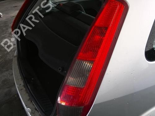 Used Right taillight FORD FIESTA V (JH_, JD_) 1.3 (69 hp) 20947889