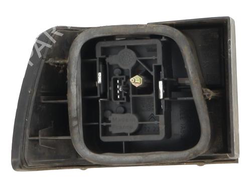 Right taillight CITROËN XANTIA (X1_, X2_) 2.0 HDI 90 | BP20973378C35