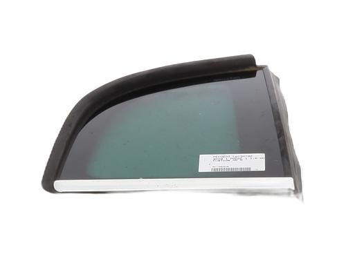 Rear left quarter glass PEUGEOT 3008 I MPV (0U_) 1.6 HDi | BP24526067C93 
