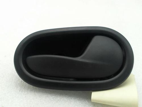 Used Front right interior door handle Front right interior door handle DACIA SANDERO II 1.2 (75 hp) 20945015 20945015