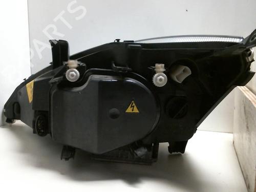 Right headlight FORD FOCUS I (DAW, DBW) 1.8 TDCi | BP20954285C29 