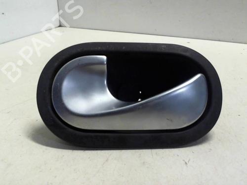 Used Rear left interior door handle RENAULT GRAND SCÉNIC II (JM0/1_) 1.9 dCi (JM0G, JM12, JM1G, JM2C) (120 hp) 20946929