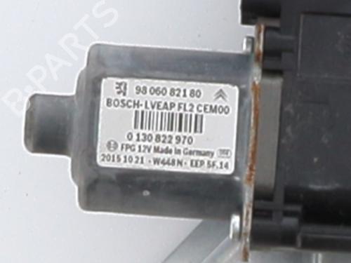 rudehejsemekanisme-hjre-bagtil-peugeot-2008-i-cu_-2013-34558513 main image