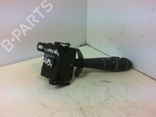 Commodo Essuie Glace / Phare RENAULT ESPACE IV (JK0/1_) 2.2 dCi (JK0H) (150 hp) 20946401