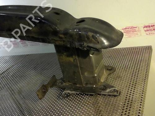Used Front bumper reinforcement Front bumper reinforcement 20946694 20946694