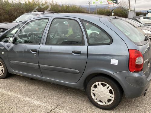 Left headlight CITROËN XSARA PICASSO (N68) 1.6 HDi | BP22025215C28 
