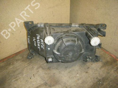 Left headlight VW PASSAT B6 (3C2) 1.6 FSI | BP25267714C28 