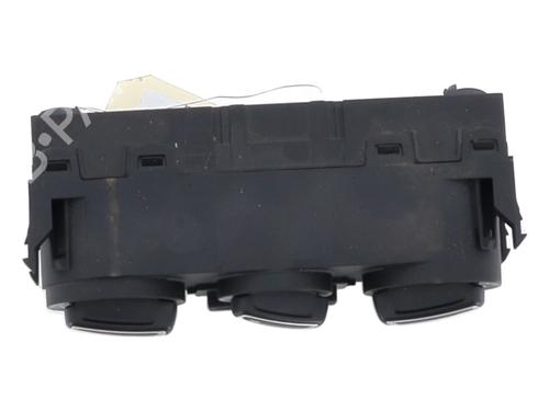 Used Climate control Climate control VW POLO V (6R1, 6C1) 1.2 TSI 16V (90 hp) 33123471 33123471