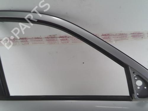 Right front door HYUNDAI SANTA FÉ I (SM) 2.0 CRDi 4x4 | BP20957424C3