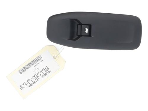 Right front window switch PEUGEOT 208 I (CA_, CC_) 1.6 HDi | BP27734061I26 