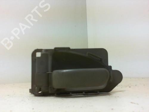 Venstre bak invendig håndtak CITROËN XSARA PICASSO (N68) 2.0 HDi (90 hp) 20961016
