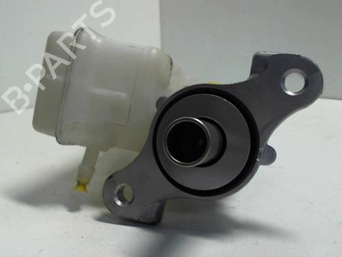 Brake master cylinder DACIA SANDERO II TCe 90 (B8M1, B8MA, B8AC) | BP20953704M77 