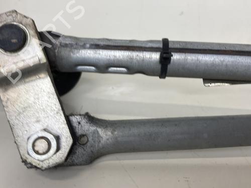 Used Front wiper motor Front wiper motor OPEL ASTRA J (P10) 1.7 CDTI (68) (125 hp) 22030613 22030613