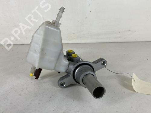 Used Brake master cylinder PEUGEOT 308 II (LB_, LP_, LW_, LH_, L3_) 1.5 BlueHDI 100 (102 hp) 20938728