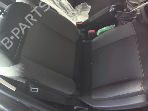 Used Right front seat Right front seat CITROËN C3 III (SX) 1.2 VTi 82 (82 hp) 23901233 23901233