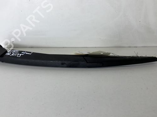 Used Rear windshield wiper arm PEUGEOT 208 II (UB_, UP_, UW_, UJ_) 1.2 PureTech 100 (101 hp) 23885991