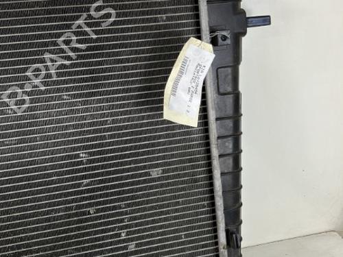 Used Water radiator Water radiator KIA SPORTAGE II (JE_, KM_) 2.0 CRDi 4WD (140 hp) 20967893 20967893