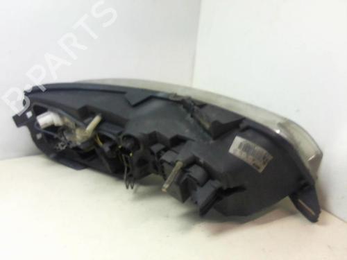 Used Right headlight Right headlight FIAT STILO Multi Wagon (192_) 1.9 JTD (115 hp) 22020425 22020425
