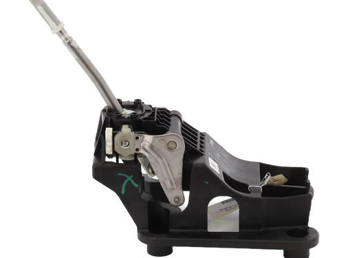 Used Gear lever Gear lever CITROËN C3 III (SX) 1.2 VTi 82 (82 hp) 26168260 26168260