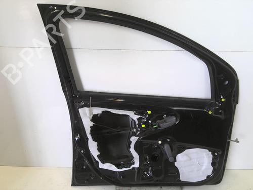 Used Left front door Left front door PEUGEOT 107 (PM_, PN_) 1.0 (68 hp) 22023005 22023005