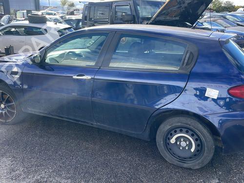 Brugte ALFA ROMEO 147 (937_) 1.9 JTDM 8V (937.AXD1A, 937.AXU1A, 937.BXU1A) (120 hp) 4350477