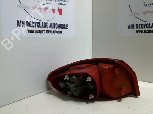 Used Right tailgate light Right tailgate light 22021028 22021028