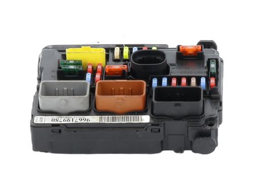 Fuse box CITROËN C3 II (SC_) 1.4 HDi 70 (SC8HZC, SC8HR0, SC8HP4) | BP30762204E1