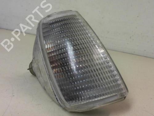 Blinklys foran høyre VW POLO Coupe (86C, 80) 1.0 Cat (45 hp) 22020669