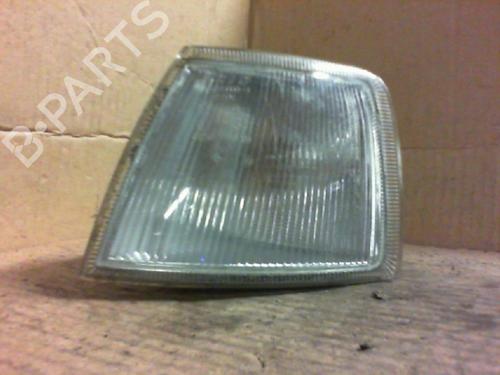 Used Left front indicator OPEL VECTRA A (J89) [1988-1995]  22031532